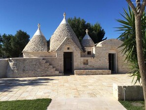 5 bedrooms - 553 Villa con Piscina e Jacuzzi ad San Michele Salentino (San Michele Salentino)