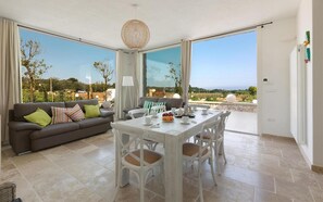 4 bedrooms - 1619 Villa Eneide in Pescoluse Posto Vecchio (Salve)