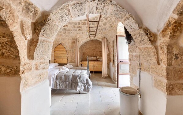House | 1 bedroom - 1790 B B Mariano - Camera Matrimoniale in Trullo (Ceglie Messapica)