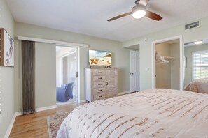 2 bedrooms, WiFi, bed sheets