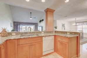 Fridge, microwave, oven, stovetop - B-2 - Waterfront Condo Near Naples Bay & Beaches (Naples)