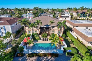 Exterior - B-1 - Waterfront Condo Near Naples Bay & Beaches (Naples)