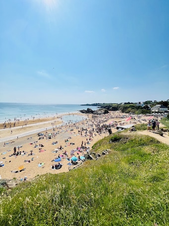 Plage à proximité. L'orée des plages