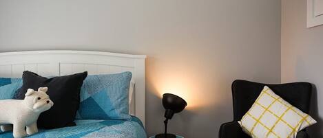 2 chambres, fer et planche à repasser, Wi-Fi, draps fournis