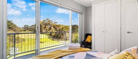 2 chambres, fer et planche Ă  repasser, Wi-Fi, draps fournis