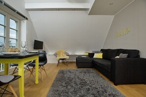 Flat-screen TV, DVD player