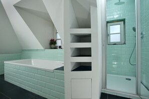 Shower, hair dryer, towels, soap - Yellow Upmarine, close to the beach and quiet (Sylt)