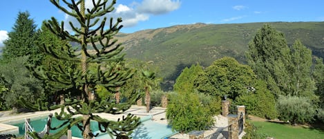 Alberca al aire libre