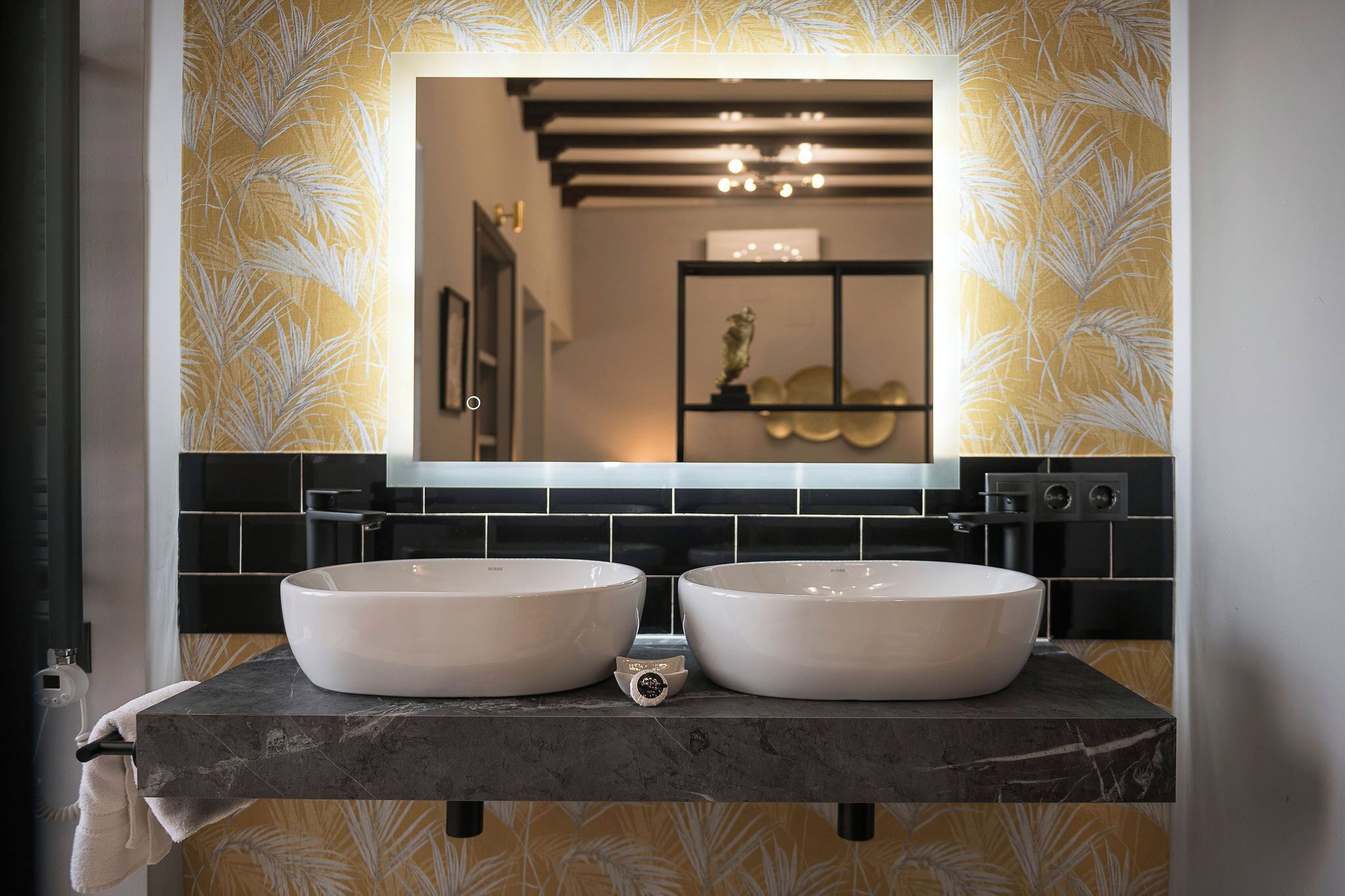 Photo - Boutique Suites
