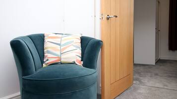 Seterika/papan seterika, Wi-fi percuma