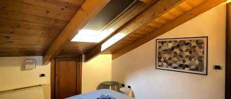 4 bedrooms, down duvets, blackout curtains, iron/ironing board