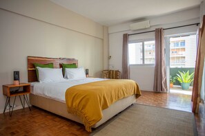 2 多间卧室、办公桌、熨斗/熨衣板、WiFi