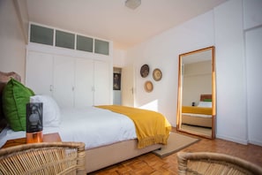 2 chambres, bureau, fer et planche à repasser, Wi-Fi