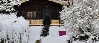 Petit chalet bois 2 à 3 personnes esprit montagne