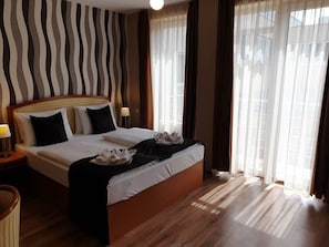 Chambre Double Deluxe | Wi-Fi gratuit, draps fournis