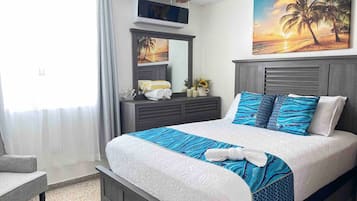 5 dormitorios, escritorio, tabla de planchar con plancha y wifi