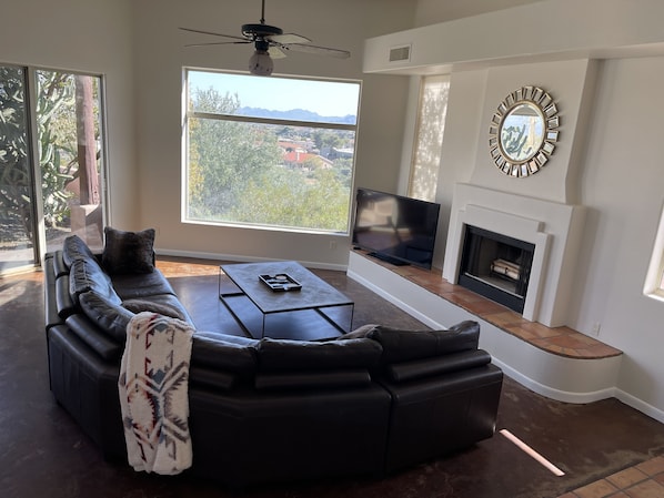 Smart TV, fireplace, stereo, computer monitors