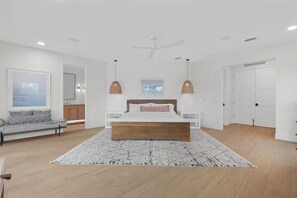 5 Schlafzimmer, Schreibtisch, kostenloses WLAN, Bettwäsche