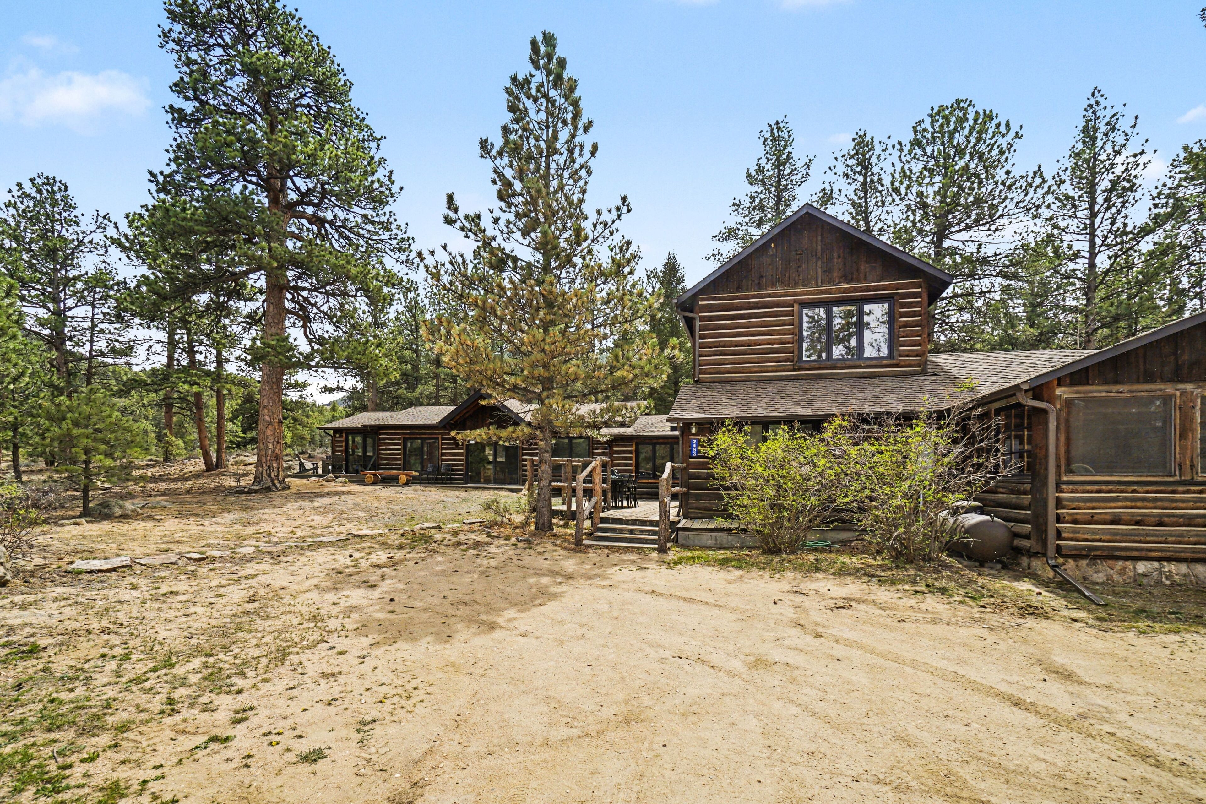 House, 4 Bedrooms | Exterior