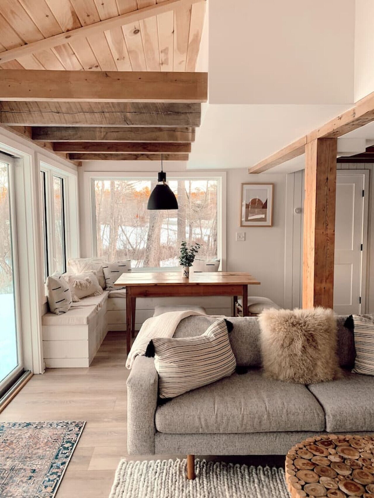TV, fireplace, Netflix, streaming services