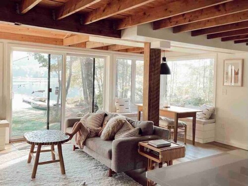 Maine lake front ski getaway!