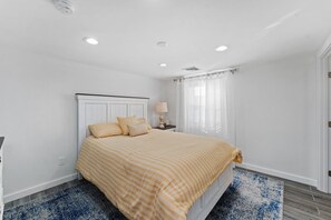 4 habitaciones, tabla de planchar con plancha y wifi gratis