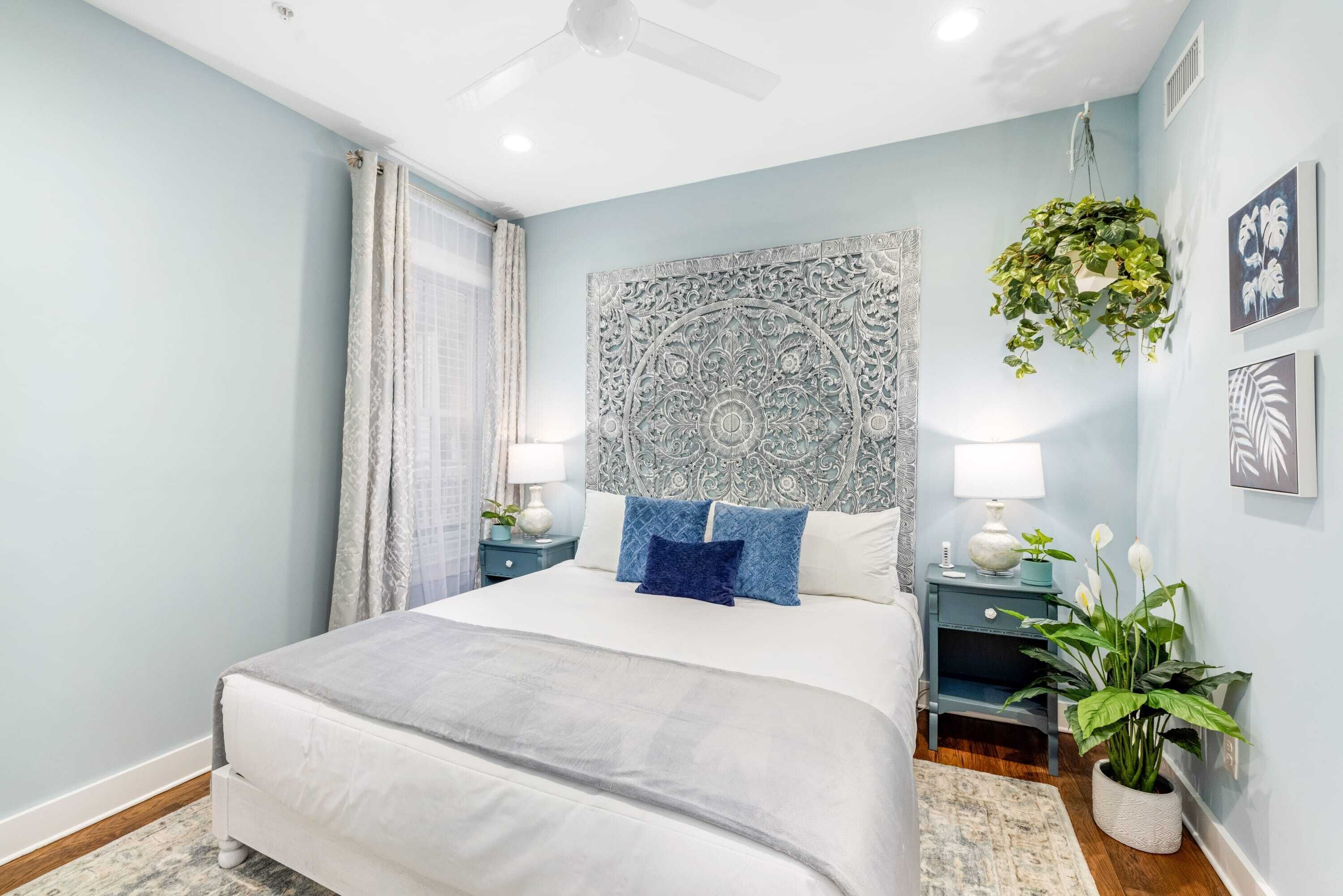 3 bedrooms, desk, iron/ironing board, free WiFi