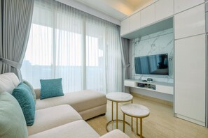 Deluxe Apartment | Living area