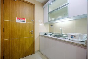 Deluxe Apartment | Private kitchen