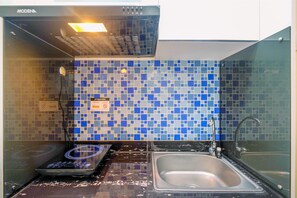 Deluxe Apartment | Private kitchen