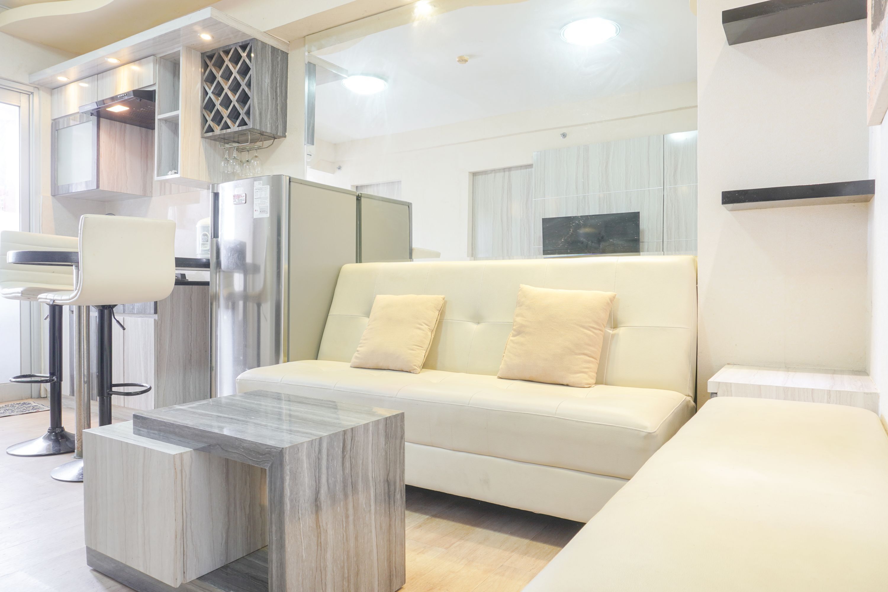 Deluxe Apartment | Living area