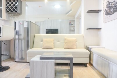 Modern And Large 2Br Green Bay Pluit Apartment Facing Spectacular Sea View