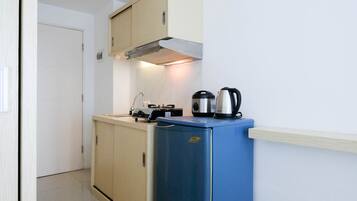 Appartement Deluxe | Cuisine privée | Grand réfrigérateur, plaque de cuisson, cuiseur de riz