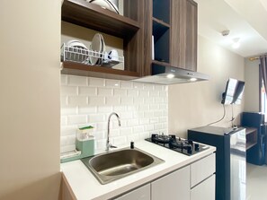 Appartement Deluxe | Cuisine privée | Grand réfrigérateur, plaque de cuisson, cuiseur de riz