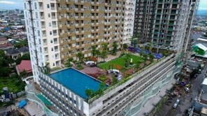 Exterior - Good Deal And Comfy 1Br Vida View Apartment (Makassar)