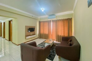 Deluxe Apartment | Living area - Luxury 2Br At Grand Palace Kemayoran Apartment (Jakarta)