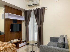 Interior - Spacious And Nice 3Br Apartment At M-Town Residence (Gading Serpong)