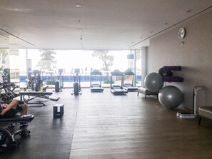 Fitness facility - Aesthetic 2Br Connected To Mall At Supermall Mansion Apartment (Surabaya)