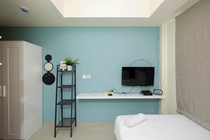 Living area - Combined 3Br Apartment Without Living Room At Evenciio Margonda (Depok)