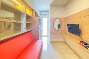 Living area - Best Homey And Nice 2Br At Springalake Summarecon Bekasi Apartment (Bekasi)