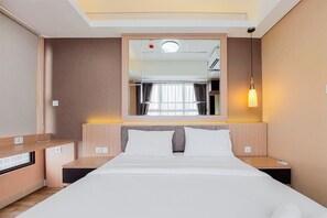 Free WiFi - Best Choice And Comfy 2Br At Transpark Bintaro Apartment (South Tangerang)