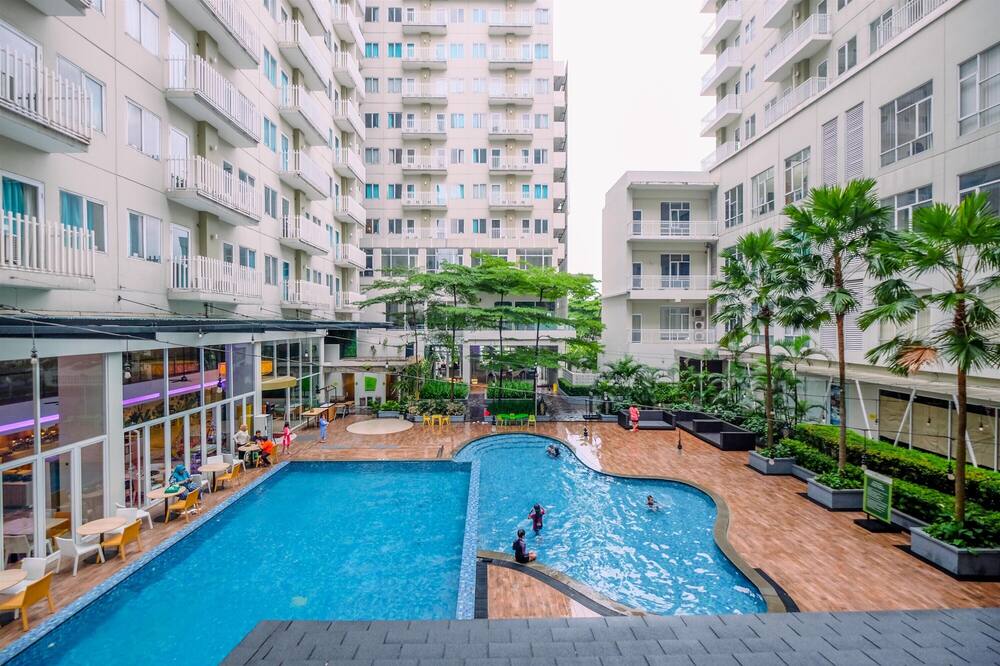 Modern Look And Homey 2Br Bogor Icon Apartment