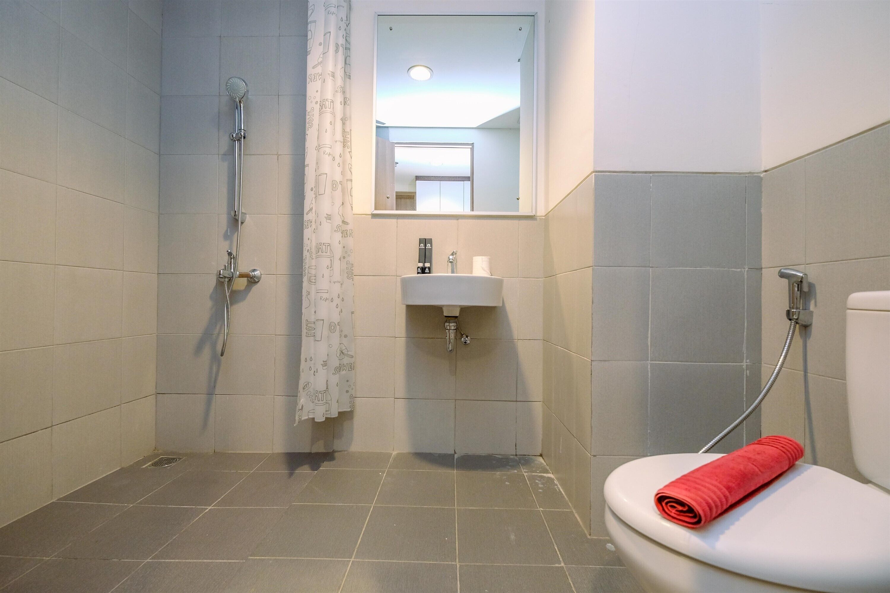 Deluxe Apartment | Bathroom