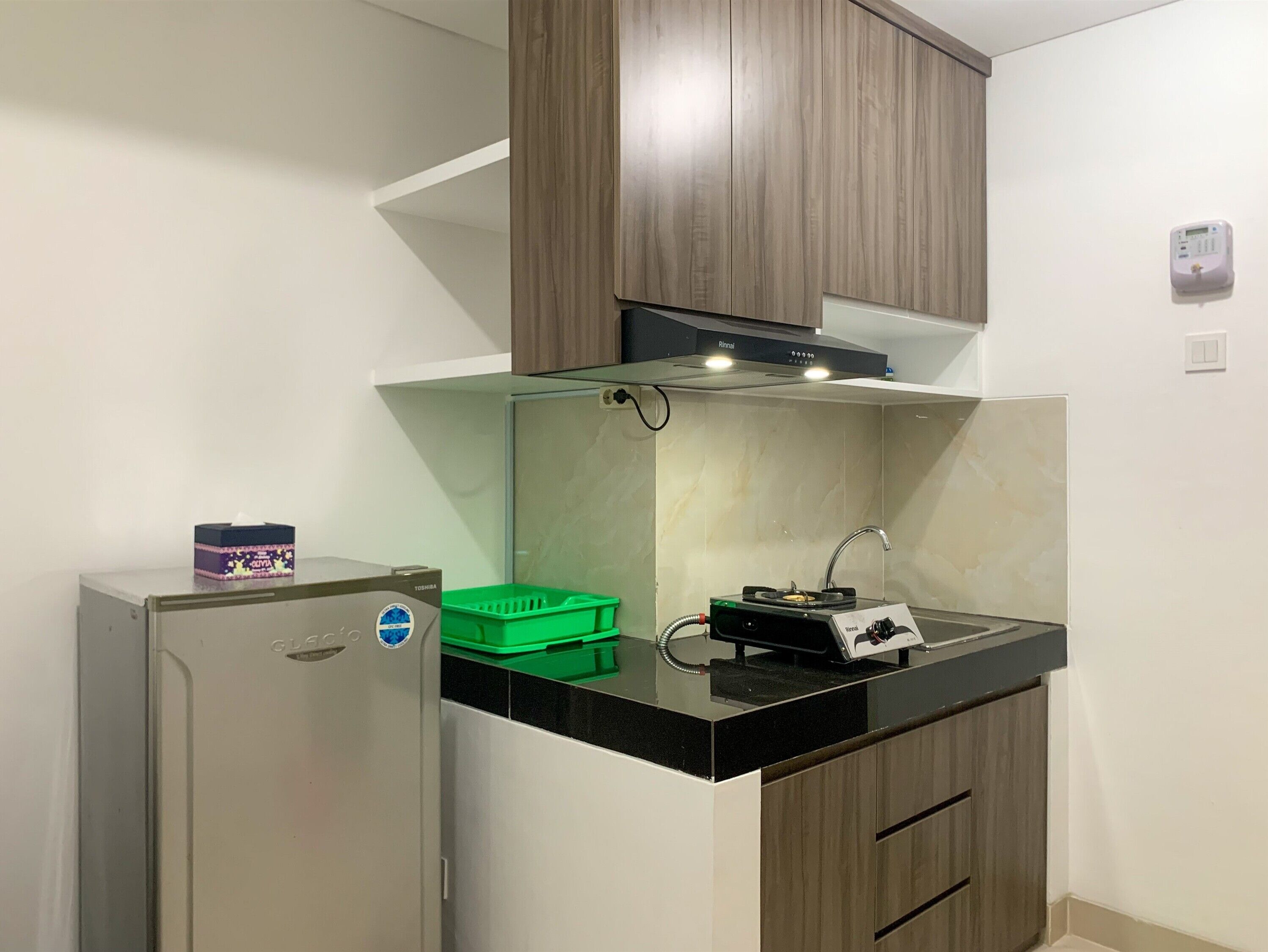 Apartemen Deluks | Dapur pribadi | Lemari es besar dan kompor