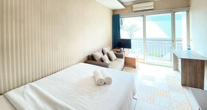 Cozy Studio Room At Galeri Ciumbuleuit 1 Apartment