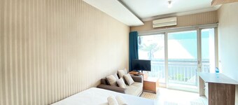 Cozy Studio Room At Galeri Ciumbuleuit 1 Apartment