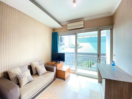 Cozy Studio Room At Galeri Ciumbuleuit 1 Apartment