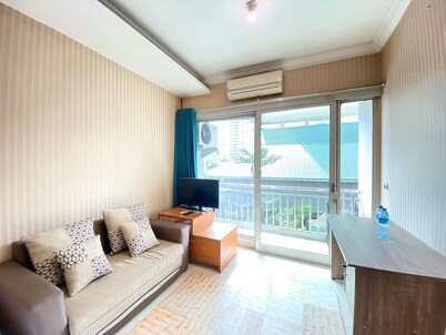 Cozy Studio Room At Galeri Ciumbuleuit 1 Apartment