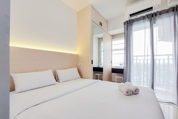 Room - Well Furnished And Simply Studio At Serpong Garden Apartment (Cisauk)