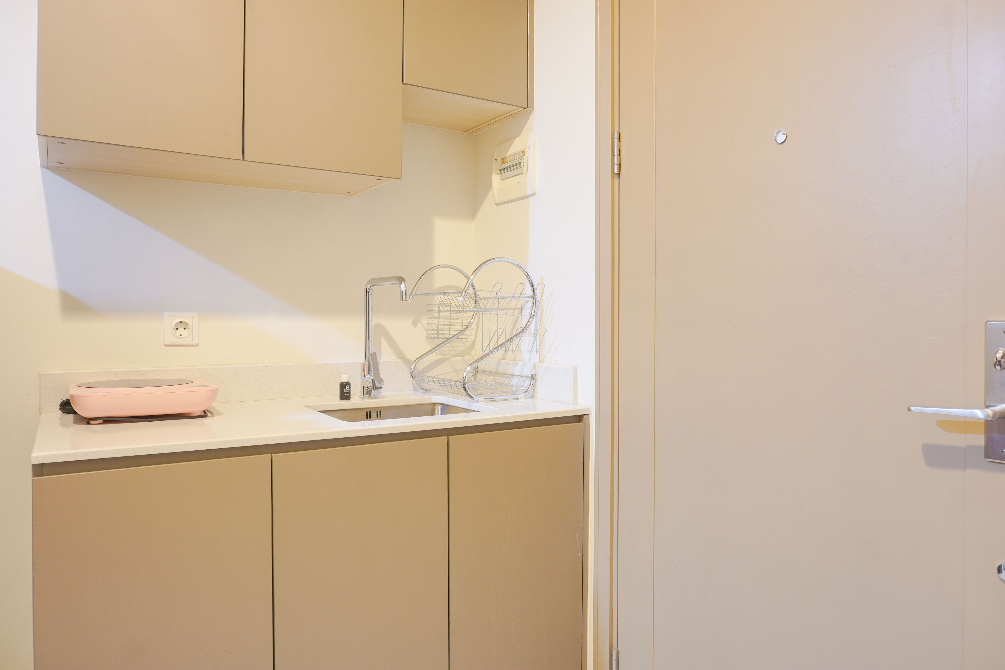 华丽公寓 | 私人厨房 | 大冰箱、炉灶